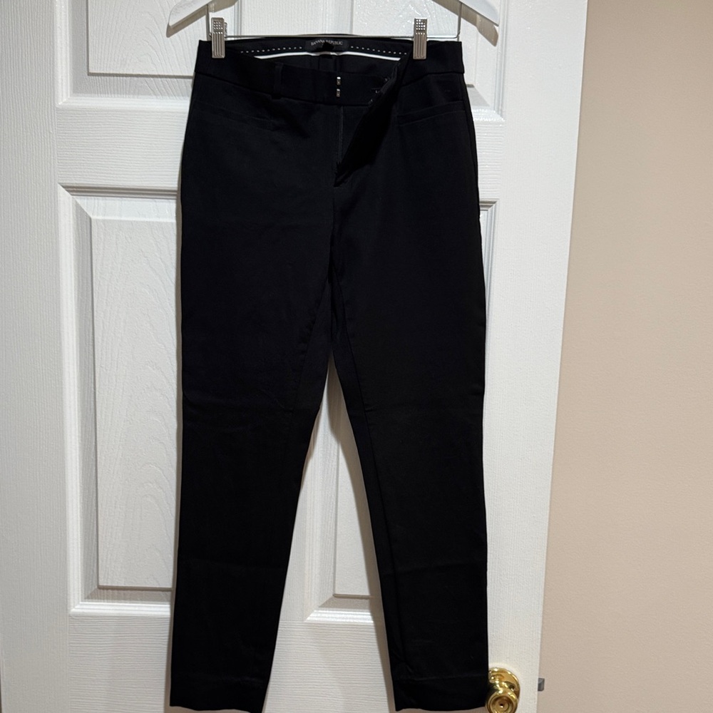 Banana Republic Dark Black Ankle Cropped Slim Pants Sloan Size 2